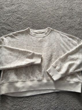 aerie Cream Paisley Crewneck Pullover